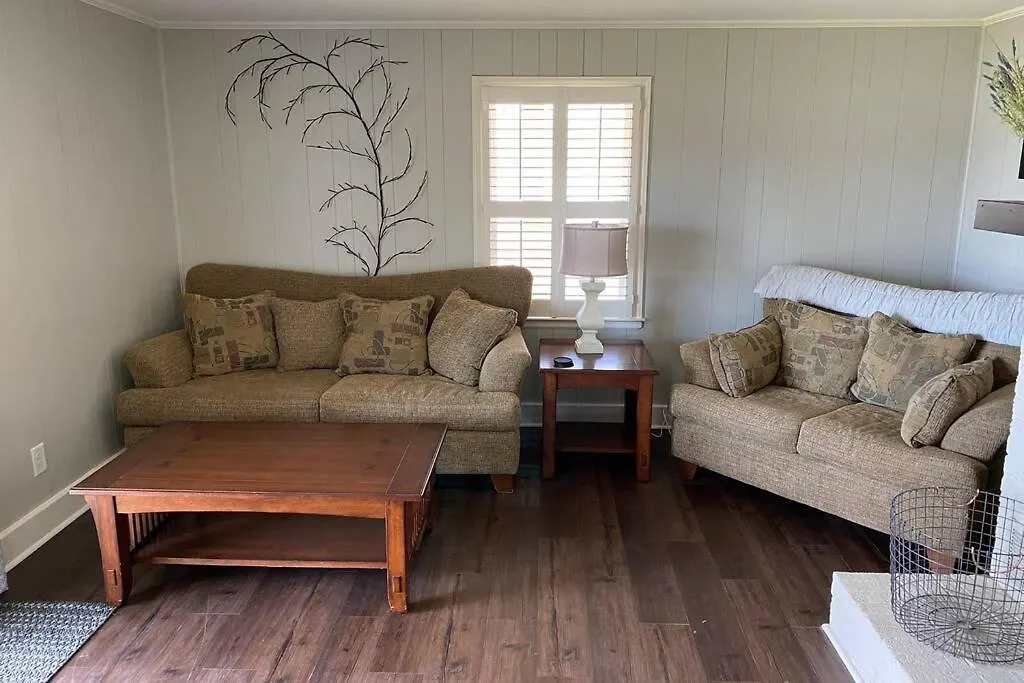 Holiday home Belmont Nc Riverfront 2-Bedroom Garden Suite Charlotte